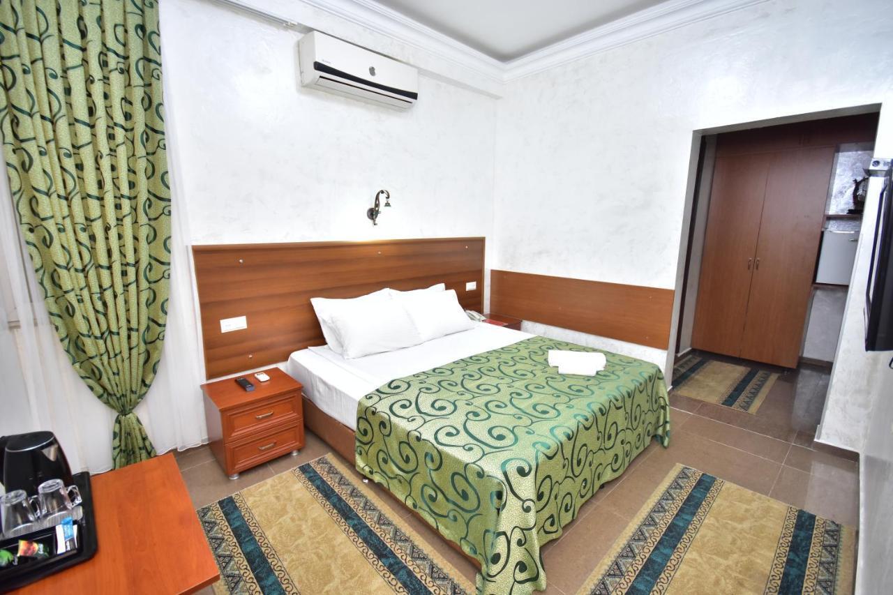 Hotel Chao Batumi Ngoại thất bức ảnh