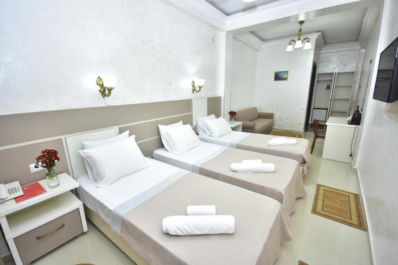 Hotel Chao Batumi Ngoại thất bức ảnh