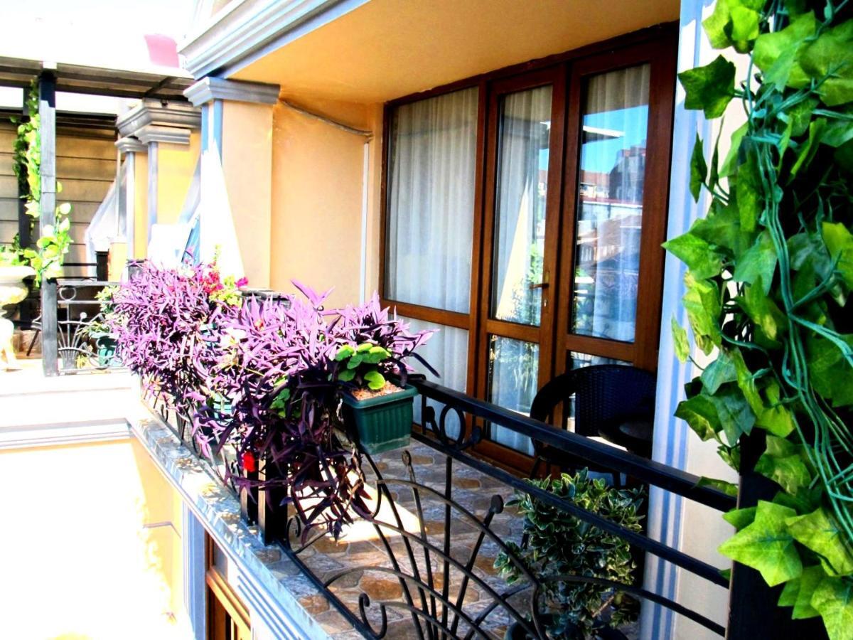Hotel Chao Batumi Ngoại thất bức ảnh