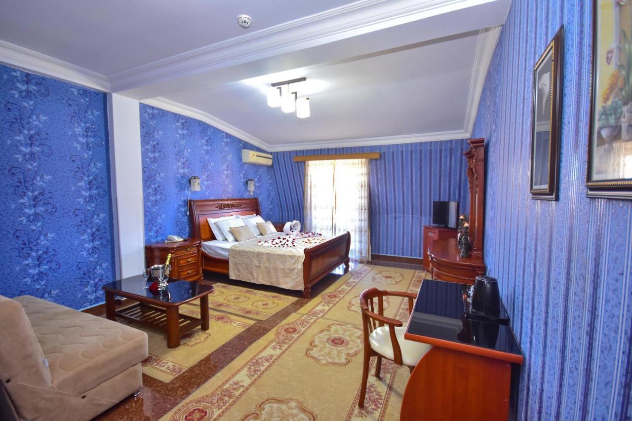 Hotel Chao Batumi Ngoại thất bức ảnh